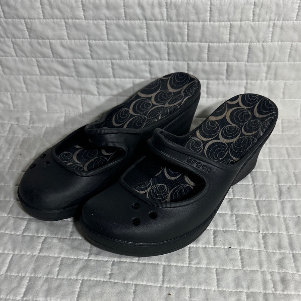 Crocs Women’s Black Platform Mary Jane Clogs